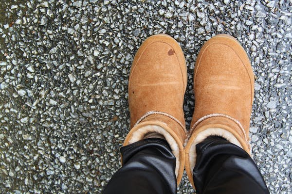 Discover trendy winter boots perfect for moon boot lovers